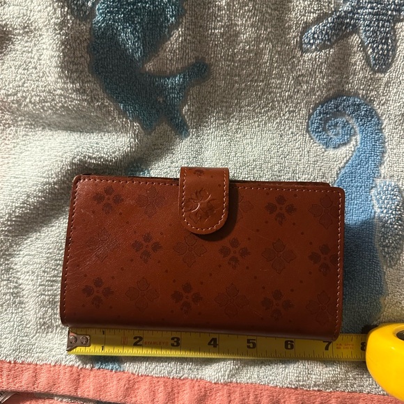 Patricia Nash Rich Brown Leather Shoulder Bag with matching wallet - Picture 7 of 15